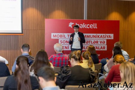 Bakcell jurnalistlər üçün seminar keçirib (FOTO)