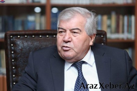 Sabir Rüstəmxanlıdan Bəhruz Məhərrəmova cavab: "Adam gözünü yumub, ağzını açmaz"