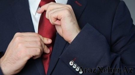 Azərbaycanda məmurun qulağını KƏSDİLƏR - FOTO