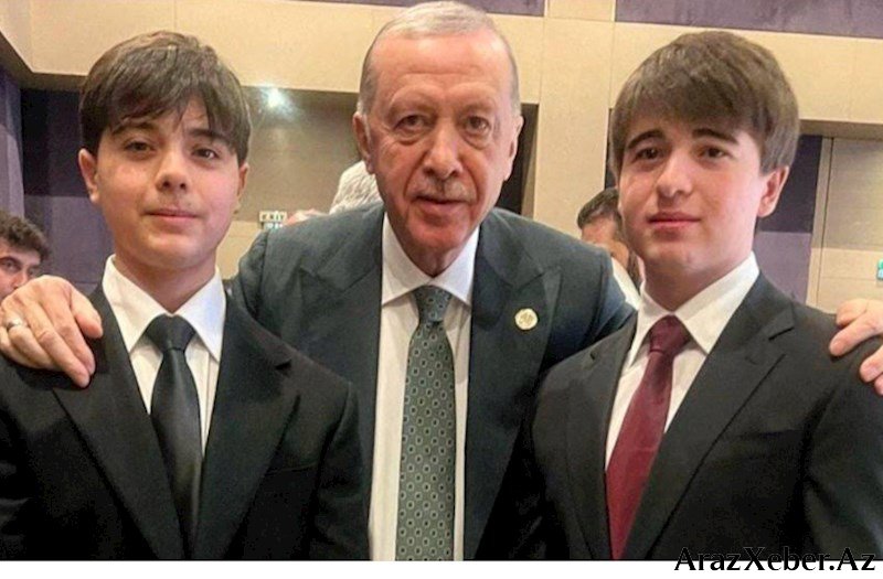 Prezidentin nəvələri Ərdoğanla GÖRÜŞDÜ — FOTO