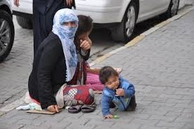 Dilənçiliklə məşğul olanlar cərimələnəcək, inzibati həbs ediləcək