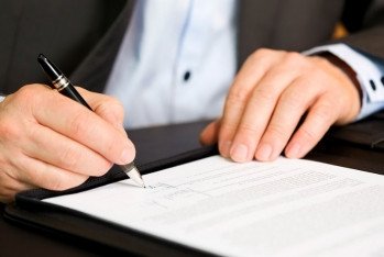 Xaçmaz İcra Hakimiyyəti milyonun dörddə birini gül-çiçəyə və zibil qabına xərcləyir